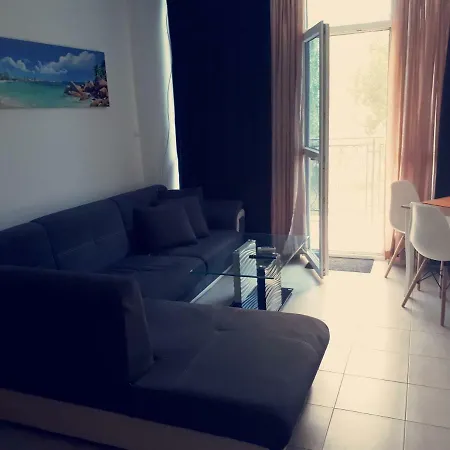 Summer Life Apartament *